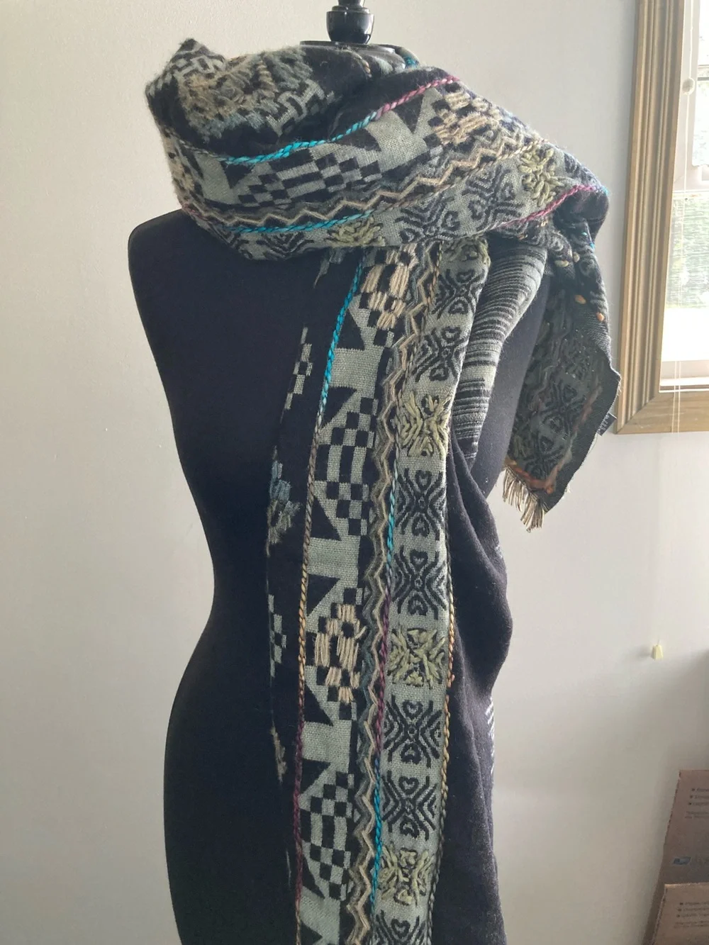 Elegant Additions Silk Fleur Blanket Scarf Wrap Boho Tribal Knit
